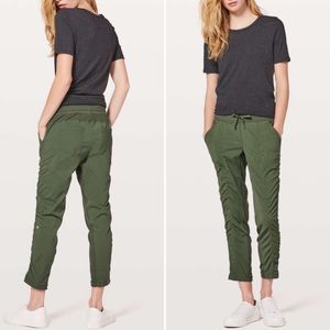 LULULEMON STREET TO STUDIO PANT II UNLINED 28”